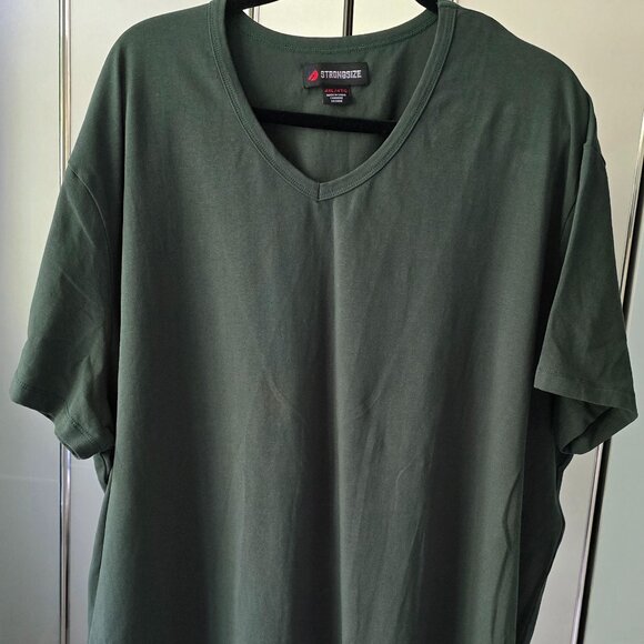 STRONGSIZE V-Neck T Shirts for Men – Big and Tall Mens Short Sleeve Shirt - Picture 1 of 6